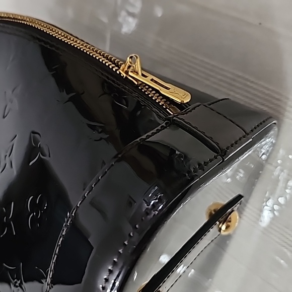 #0050-1108 LOUIS VUITTON MONOGRAM VERNIS ALMA HANDBAG - Picture 6 of 10